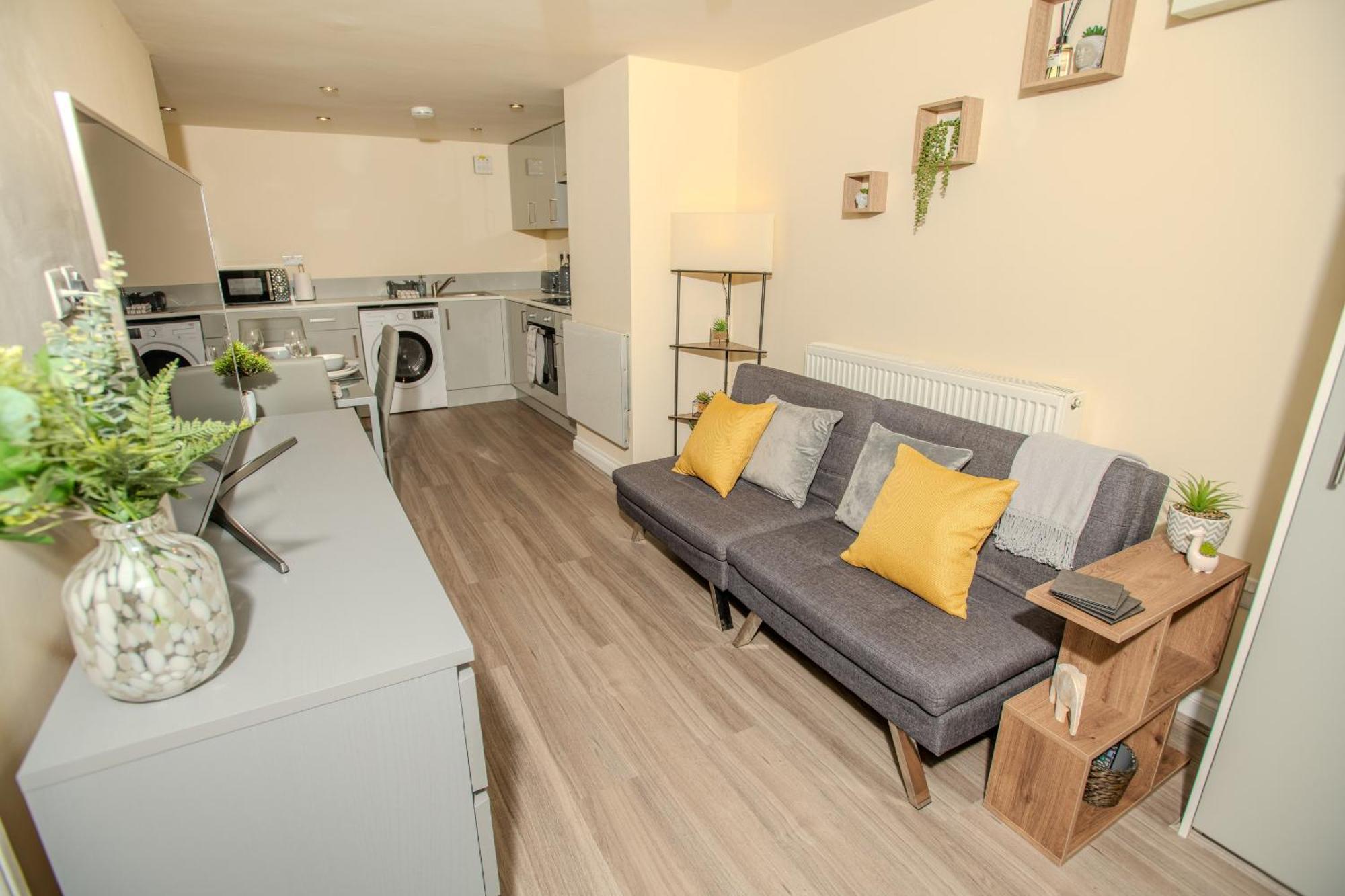 Cosy 1 Bedroom Basement Apartment With Private Patio Area 런던 외부 사진